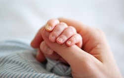 宝妈回应6个月宝宝双眼间距过宽：孩子丑萌丑萌的 !