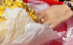 女子用180克黄金手捧花做陪嫁：觉得意义非凡，打算传承下去 ！