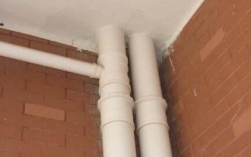 下水管漏水用什么方法补漏?