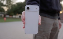 致敬苹果 曝国产新机外观神似iPhone 17 Air !