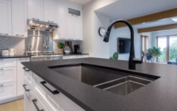 岩板可以做灶台面板吗?