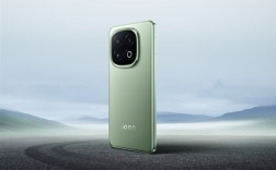 跳过14！iQOO 15提前预热：顶级2K屏性能旗舰 !