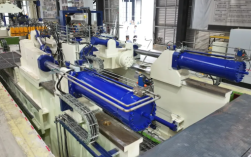 中国航空制造装备重大突破！世界最大蒙皮拉伸机通过验收 !