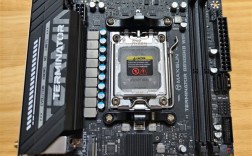 AMD平台首款B850迷你“背插主板”：PCIe x16插槽装在背面 ！