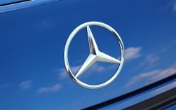奔驰计划推超长续航混动车：官方回应来了！ 